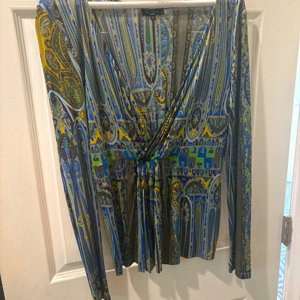Etro Top - Vintage Paisley V-Neck Classic Print Wrap Top (Small Size 6)